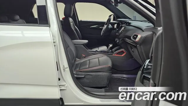 ChevroletGMDaewoo Trailblazer Trailblazer 1.3 турбо 4WD — Фото автомобиля 25