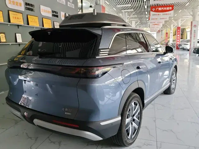 BYD Hai Shi 07 DM-i — Фото автомобиля 3