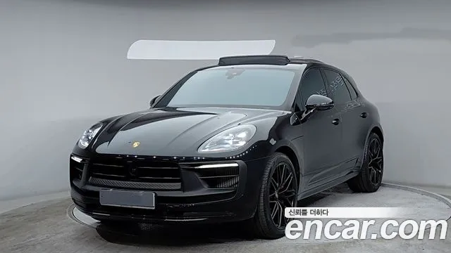 Фотография автомобиля — Porsche Macan