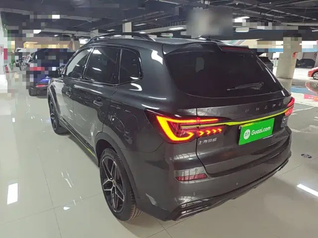Roewe RX5 — Фото автомобиля 4