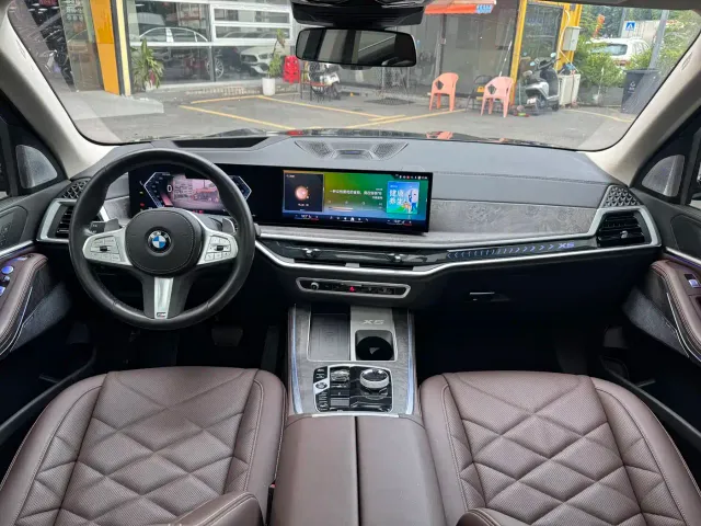 BMW X5 — Фото автомобиля 6