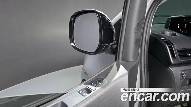 Hyundai Staria Staria L3.5 Tourer 9 мест — Фото автомобиля 25