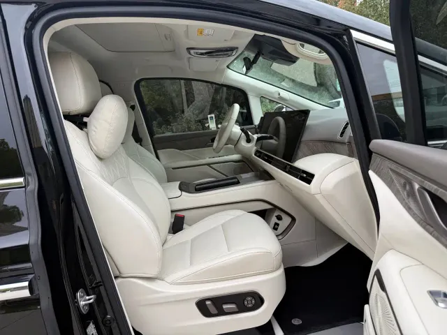 Wey Alpine — Фото автомобиля 15