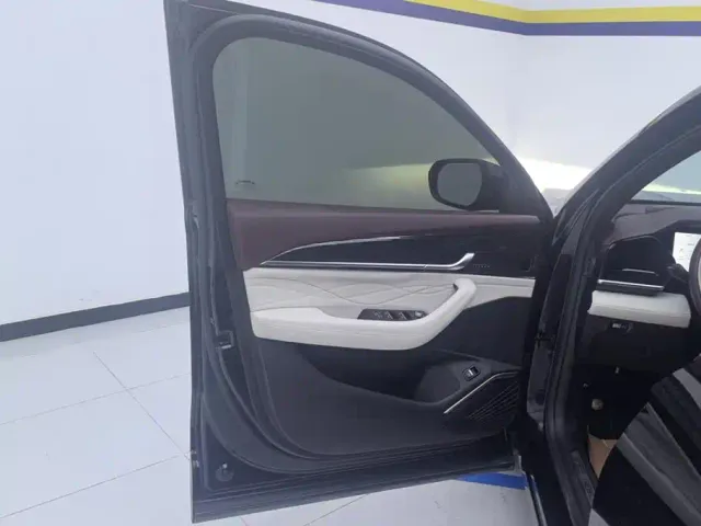 Geely Xingyue L — Фото автомобиля 7