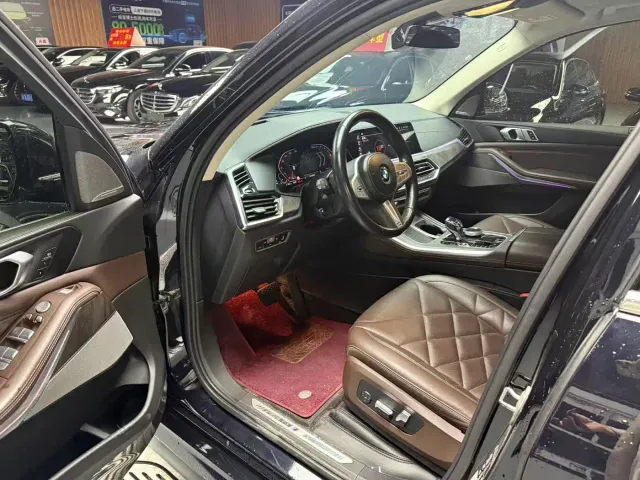 BMW X5 — Фото автомобиля 4
