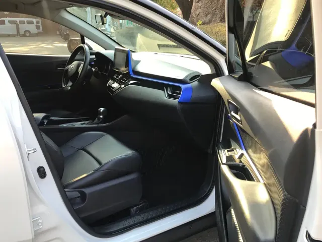 Toyota C-HR — Фото автомобиля 13