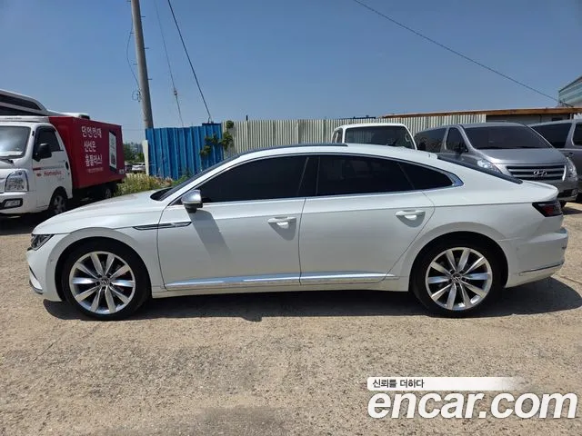 Volkswagen Arteon — Фото автомобиля 14