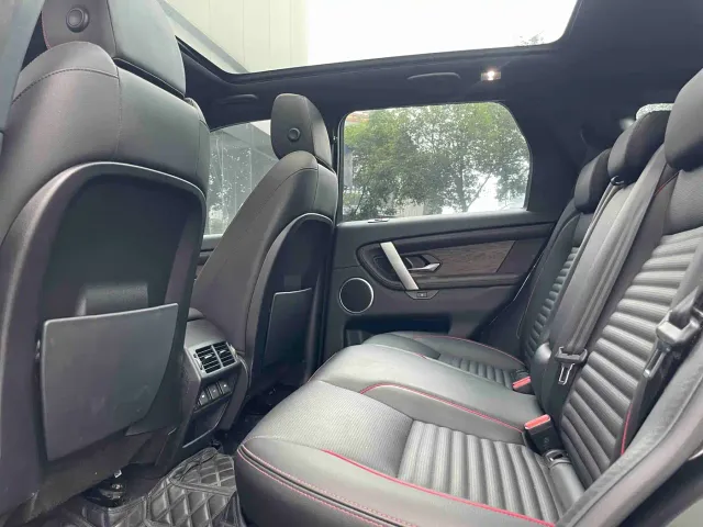 Land Rover Discovery Sport — Фото автомобиля 7