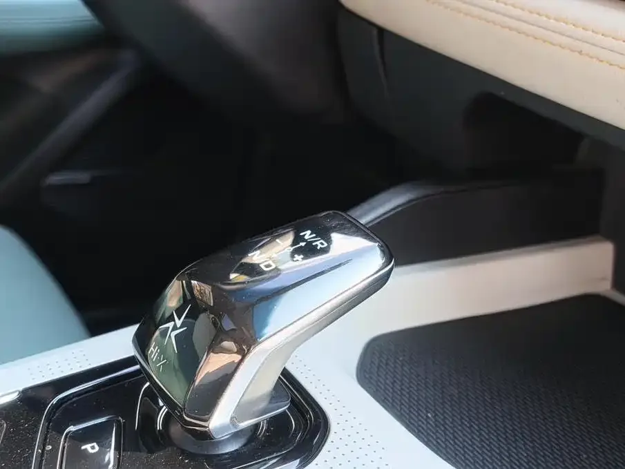 Geely Emgrand L HiP 2022 1.5TD-DHT Pro 100KM Super Rui — Фото автомобиля 14