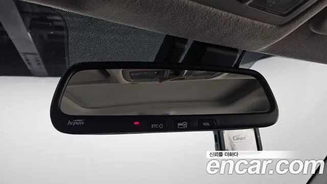 Hyundai Venue — Фото автомобиля 26