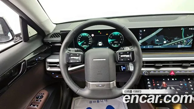 Hyundai Grandeur Grandeur (GN7) 3.5 Бензин 2WD — Фото автомобиля 14