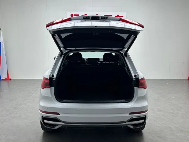 Audi Q3 — Фото автомобиля 22