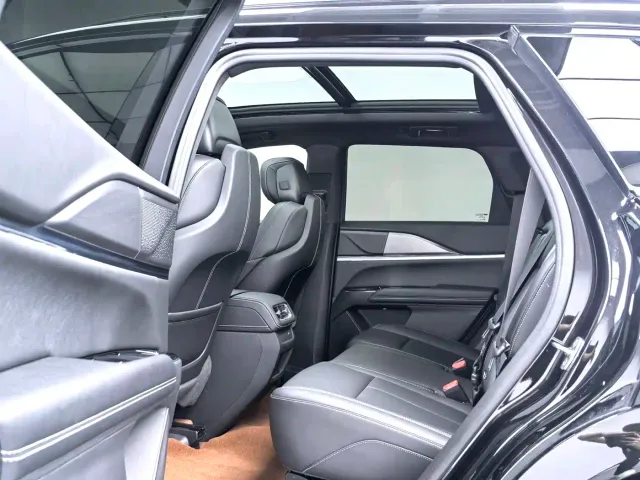 Cadillac XT5 — Фото автомобиля 8