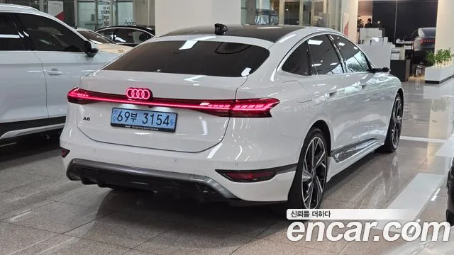 Audi A6 e-Tron — Фото автомобиля 2
