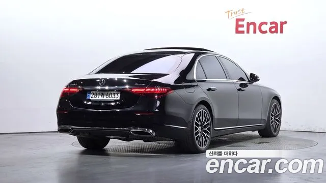 Mercedes-Benz S-Class — Фото автомобиля 2