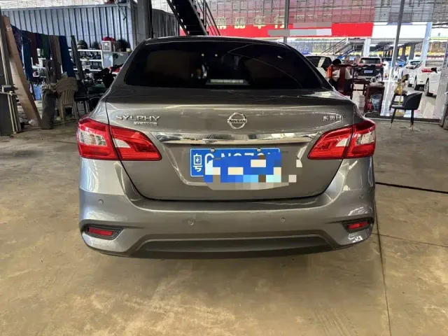 Nissan Sylphy — Фото автомобиля 4
