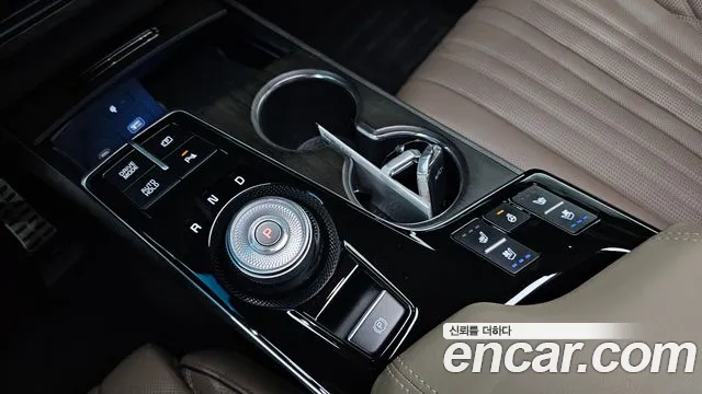Kia K8 K8 Hybrid — Фото автомобиля 9