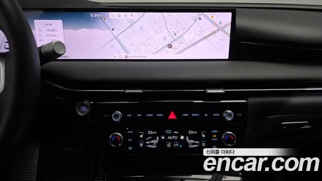 Genesis G80 Бензин 2.5 турбо AWD — Фото автомобиля 13