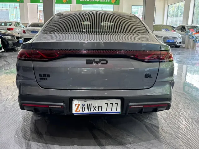 BYD Qin L — Фото автомобиля 5