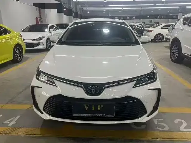Toyota Corolla — Фото автомобиля 2