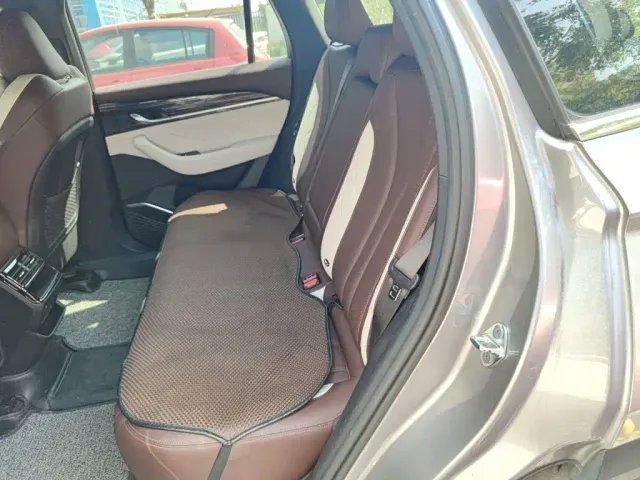 Geely Xingyue L — Фото автомобиля 13