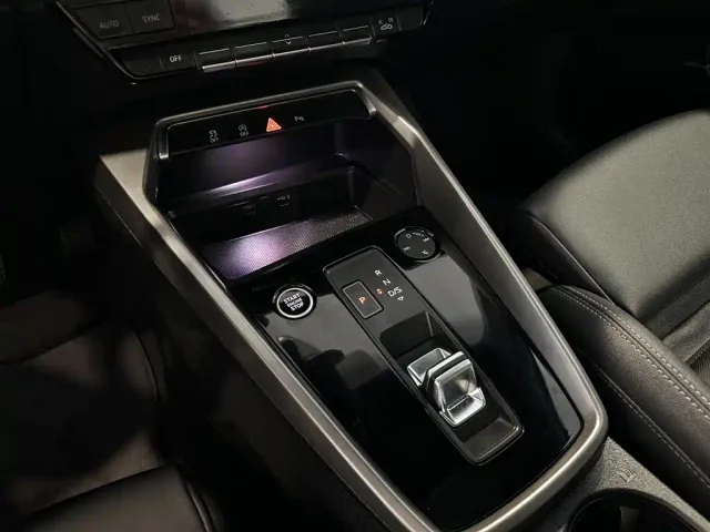 Audi Audi A3 2024 Model A3L Limousine 35 TFSI Fashion Sport — Фото автомобиля 11