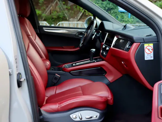 Porsche Macan — Фото автомобиля 15