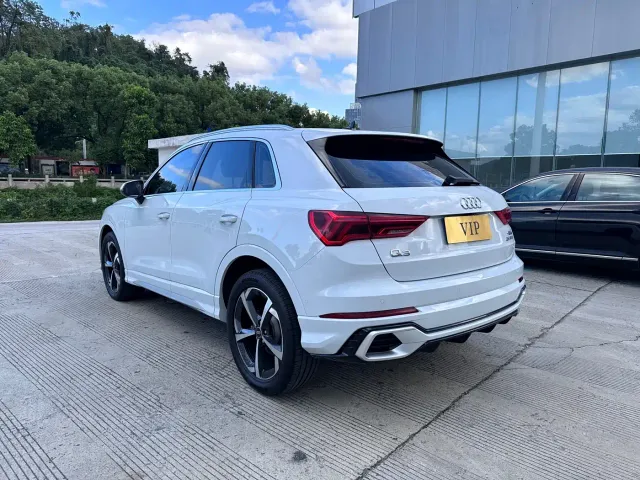 Audi Q3 — Фото автомобиля 7