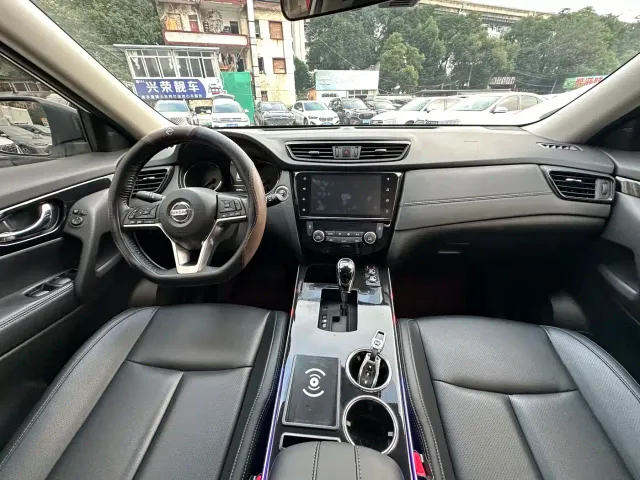Nissan X-Trail — Фото автомобиля 20