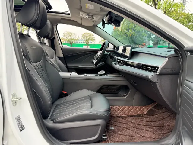 Chery Arrizo 8 — Фото автомобиля 10