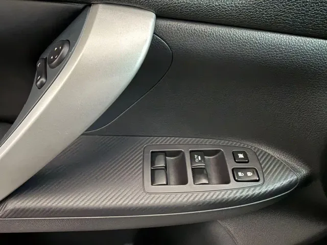 Mitsubishi Eclipse Cross — Фото автомобиля 13
