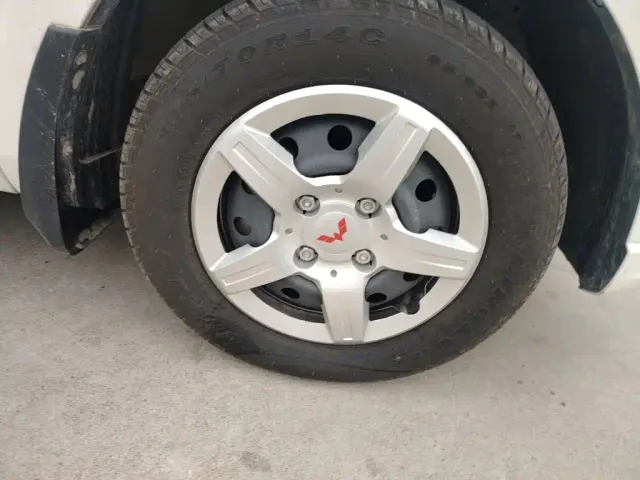 Wuling Hongguang — Фото автомобиля 24