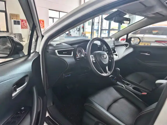 Toyota Corolla — Фото автомобиля 9