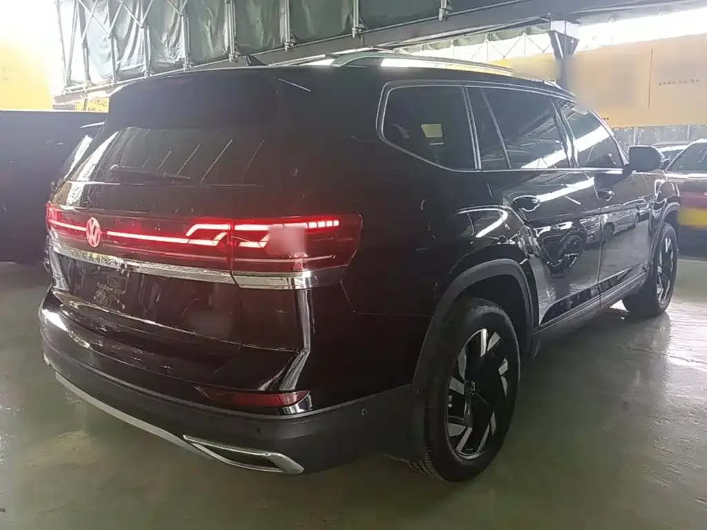 Volkswagen Teramont 2023 380TSI AWD Luxury Edition — Фото автомобиля 6