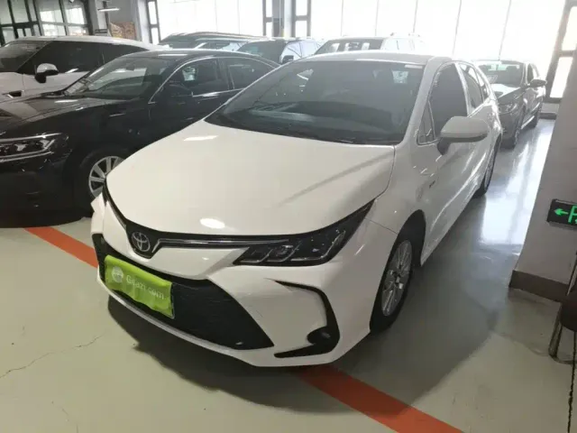 Фотография автомобиля — Toyota Corolla