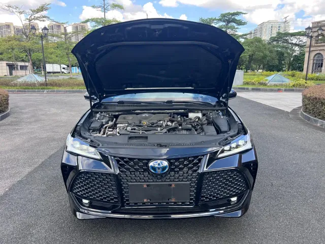 Toyota Avalon — Фото автомобиля 20