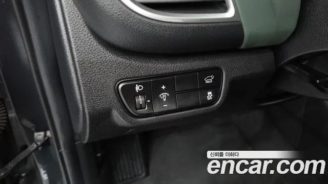 Kia Seltos — Фото автомобиля 25