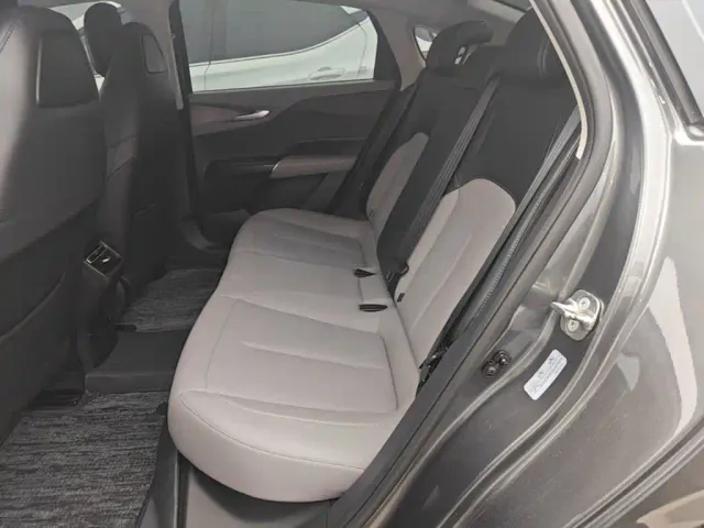 Changan Qiyuan A05 — Фото автомобиля 16