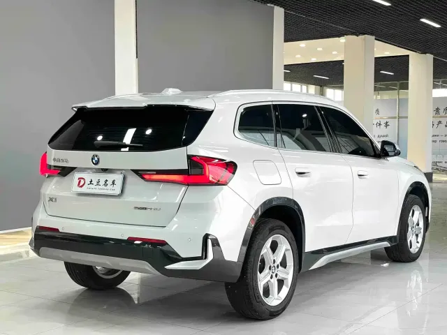 BMW X1 — Фото автомобиля 6