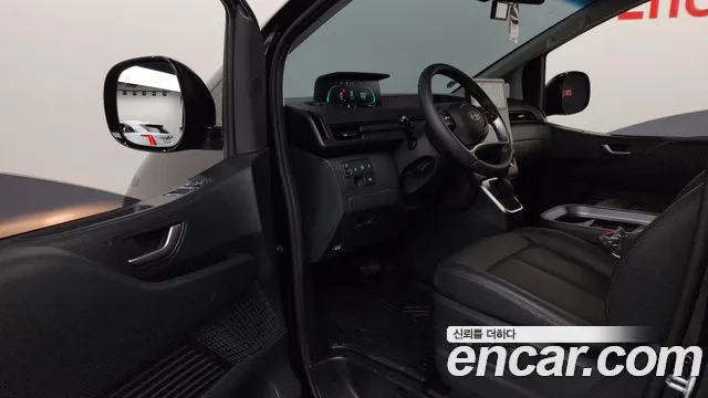Hyundai Staria — Фото автомобиля 10