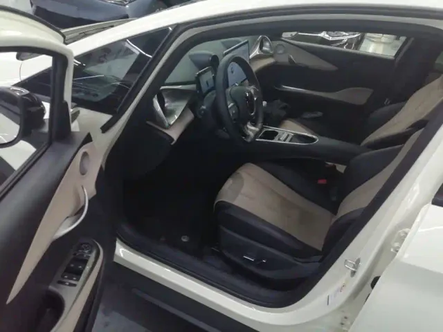 BYD Dolphin — Фото автомобиля 15