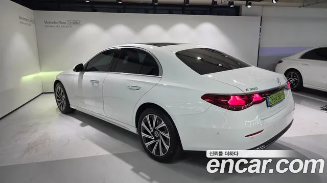 Mercedes-Benz E-Class W214 — Фото автомобиля 3