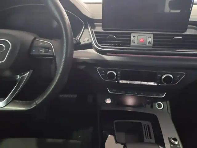 Audi Q5L Sportback — Фото автомобиля 9