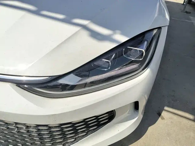 Volkswagen Lamando — Фото автомобиля 23