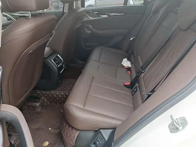 BMW X3 — Фото автомобиля 16