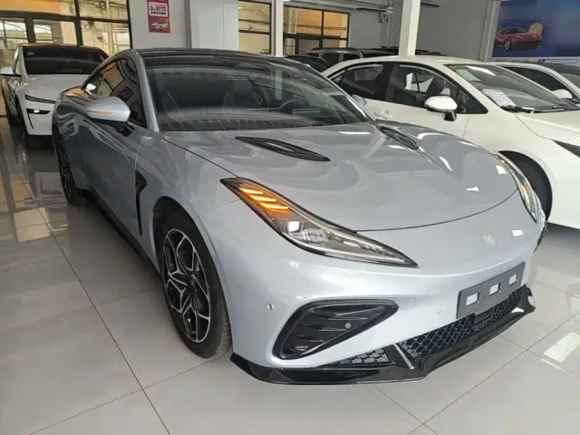 Hozon Neta GT — Фото автомобиля 3