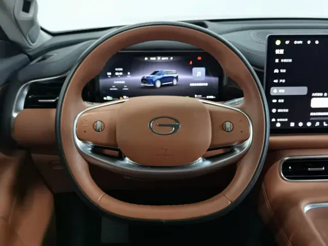 GAC Trumpchi Xiangwang S9 — Фото автомобиля 11