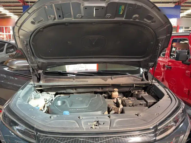 Changan CS75 Plus — Фото автомобиля 12