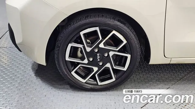 Kia RAY Новый Kia Ray Signature — Фото автомобиля 5