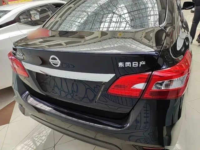 Nissan Sylphy — Фото автомобиля 5
